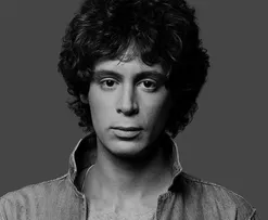 MORRE ERIC CARMEN, CANTOR DE 'ALL BY MYSELF', AOS 74 ANOS