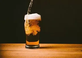 INDÚSTRIA DA CERVEJA APOIA ISENÇÃO NO IMPOSTO SELETIVO PARA PEQUENOS PRODUTORES DE BEBIDAS