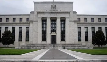 BANCO CENTRAL DOS EUA MANTÉM JUROS E EXPECTATIVA DE CORTES ESTE ANO