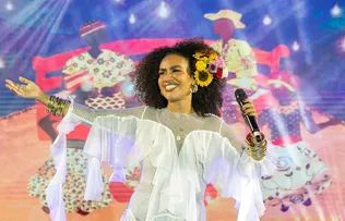 FILHOS DE GANDHY RECEBE TIMBALADA E MARIENE DE CASTRO NA TERCEIRA NOITE DO CONCHA NEGRA