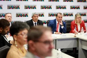 JERÔNIMO RODRIGUES REÚNE PODERES E APRESENTA PROGRAMA BAHIA PELA PAZ