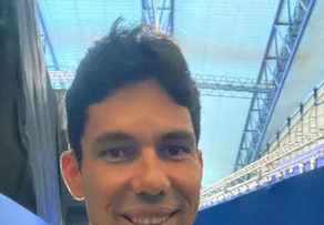 NADADOR DIEGO ALBUQUERQUE É CAMPEÃO MUNDIAL NO REVEZAMENTO 4X50M LIVRE, EM DOHA.
