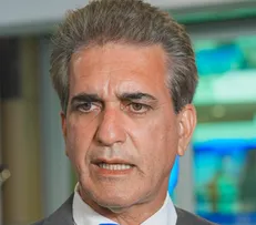 ROBINSON CRITICA DEMISSÃO DE 60 TRABALHADORES PELA COELBA; “AO INVÉS DE CONTRATAR, DEMITE E PIORA SERVIÇO QUE JÁ É RUIM”