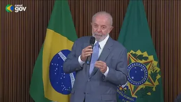 "QUEREMOS NOSSOS JOVENS VIVOS, COM ACESSO A TODAS AS OPORTUNIDADES", DIZ LULA NO LANÇAMENTO DO PLANO JUVENTUDE NEGRA VIVA