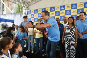 PREFEITURA INICIA RECONSTRUÇÃO DE ESCOLA MUNICIPAL NO LOBATO