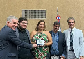 NA ASSEMBLEIA LEGISLATIVA, EX-DIRETORES E TRABALHADORES DO HOSPITAL GERAL CLÉRISTON ANDRADE SÃO HOMENAGEADOS