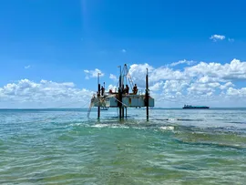 PONTE SALVADOR-ITAPARICA DÁ INÍCIO ÀS SONDAGENS COM USO DE PLATAFORMA EM VERA CRUZ