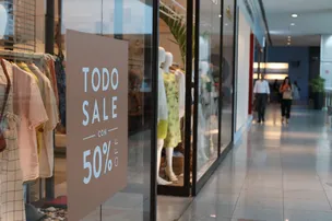 ESPECIALISTA EM DIREITO DO CONSUMIDOR ORIENTA GUARDAR NOTA FISCAL DAS COMPRAS