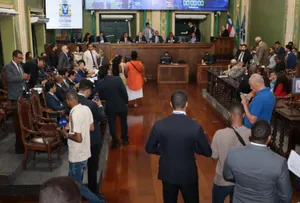 CÂMARA DE SALVADOR APROVA PROJETOS DO EXECUTIVO E DOS VEREADORES