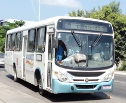 AVANÇO ENTREGA LINHAS DE ÔNIBUS E ENCERRA OPERAÇÕES NA RMS