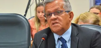 PREFEITO DE BRUMADO TEM QUEIXA CRIME CONTRA SI