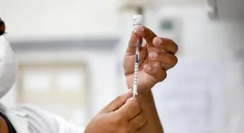 COBERTURA VACINAL CONTRA A PÓLIO NO BRASIL MELHORA, DIZ UNICEF