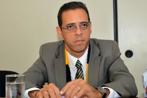 FRENTE PARLAMENTAR E MOVIMENTOS AMBIENTALISTAS CONVIDAM COLETIVA DE IMPRENSA PARA ATO SIMBÓLICO NO TJBA