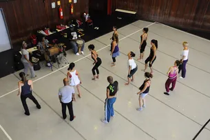 BALÉ TEATRO CASTRO ALVES OFERECE AULAS ABERTAS COM TURMAS DE SEGUNDA A QUINTA
