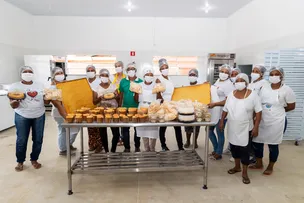 IBIRAPITANGA: COZINHA COMUNITÁRIA APRIMORA PRODUÇÃO DE DERIVADOS DA MANDIOCA E IMPULSIONA GERAÇÃO DE EMPREGO E RENDA