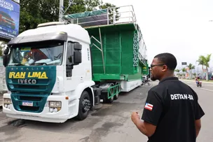 PERÍCIA É REALIZADA EM TRIOS ELÉTRICOS DA MICARETA DE FEIRA DE SANTANA 2024