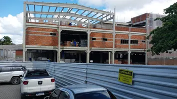 ITABUNA: PREFEITURA FAZ OPERAÇÃO TAPA-BURACOS PARA RECUPERAR ACESSO AO HOSPITAL DE BASE