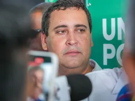 "TEM MEDO DAS INVESTIGAÇÕES QUE PODEM LEVÁ-LO À PRISÃO", DIZ ÉDEN SOBRE ATO DE BOLSONARO