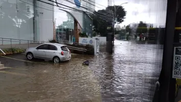 BAIRROS DE SALVADOR SOFREM COM O TEMPORAL DESTA TERÇA (21); SAIBAM QUAIS