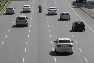 VEÍCULOS COM PLACAS DE FINAIS 3 E 4 TÊM DESCONTO DE 8% NO IPVA
