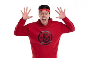 COM MILHÕES DE SEGUIDORES, YOUTUBER ENALDINHO SE APRESENTA NO ARMAZÉM CONVENTION COM ESPETÁCULO “ENALDINHO EM O MISTÉRIO DO CIRCO”