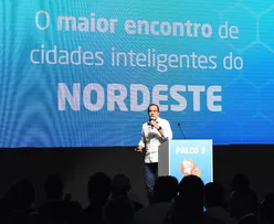 BRUNO REIS ANUNCIA INVESTIMENTO DE R$100 MILHÕES EM CENTRO DE OPERAÇÕES DE SALVADOR DURANTE EVENTO SOBRE CIDADES INTELIGENTES