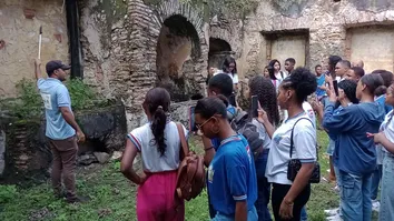 GOVERNADOR MANGABEIRA: ESTUDANTES CONHECEM COMUNIDADES QUILOMBOLAS EM ATIVIDADE DE CAMPO