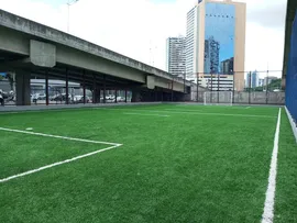 ESTAÇÕES DO BRT RECEBEM QUADRA DE FUTEBOL, ÁREA INFANTIL E ACADEMIA