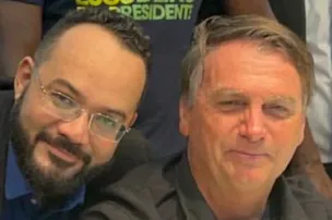 DEPUTADO ESTADUAL PULA MURO DE HOSPITAL EM BARREIRAS