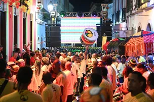 OLODUM CELEBRA ANIVERSÁRIO DE 45 ANOS EM APRESENTAÇÃO NO PELOURINHO