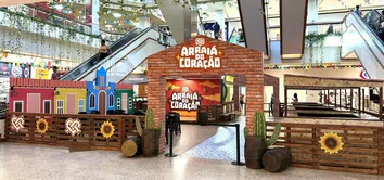 SHOPPING PIEDADE LANÇA 'ARRAIÁ DO CORAÇÃO' COM SHOWS GRATUITOS E BARRACAS DA CULINÁRIA TÍPICA JUNINA