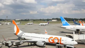 DEPUTADOS FEDERAIS BAIANOS GASTARAM QUASE R$1 MILHÃO EM PASSAGENS AÉREAS