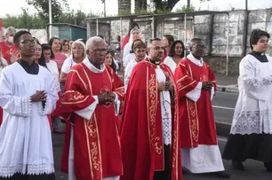 FESTA DE PENTECOSTE É CELEBRADA EM SALVADOR NESTE DOMINGO (19)