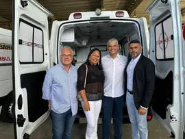 DEPUTADO PABLO ROBERTO DESTINA NOVA AMBULÂNCIA PARA FEIRA DE SANTANA