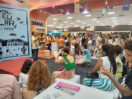 GOVERNO DO ESTADO INVESTE R$1 MILHÃO NA BIENAL DO LIVRO BAHIA E COMÉRCIO LOCAL RELATA BOAS VENDAS