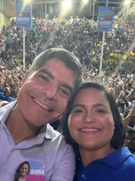 ACM NETO LANÇA PRÉ-CANDIDATURA DE DÉBORA RÉGIS À PREFEITURA DE LAURO DE FREITAS