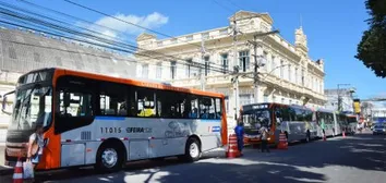 FEIRA DE SANTANA RECEBE NOVOS ÔNIBUS COM AR-CONDICIONADO