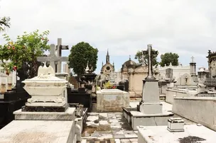 PESQUISA MOSTRA QUE OS SERVIÇOS FUNERÁRIOS EM SALVADOR ESTÃO VARIANDO DE R$ 3 A R$22 MIL REAIS