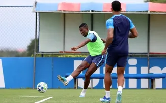 MESMO COM FRUSTRAÇÃO, KANU DIZ QUE O TIME "PODE CONQUISTAR COISAS GRANDES NO ANO"