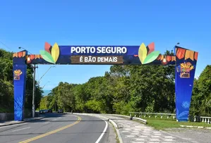 LUAN SANTANA E EDUARDO COSTA CONFIRMADOS NO SÃO JOÃO DE PORTO SEGURO