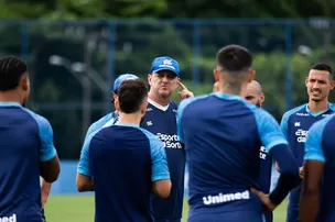 BAHIA REPETE ESCALAÇÃO PELO QUARTO JOGO CONSECUTIVO