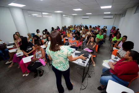 MOVE MULHER POTENCIALIZA INVESTE EM CAPACITAÇÃO DO PÚBLICO FEMININO PARA LIDERANÇA DE NEGÓCIOS