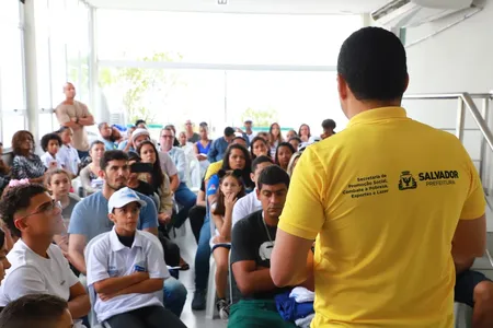 PREFEITURA FIRMA COMPROMISSO COM MAIS 50 ATLETAS QUE IRÃO COMPETIR NO MÊS DE JUNHO