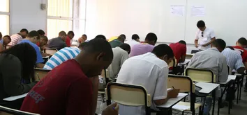 CONCURSO PÚBLICO DE LAFAIETE COUTINHO É SUSPENSO POR IRREGULARIDADE
