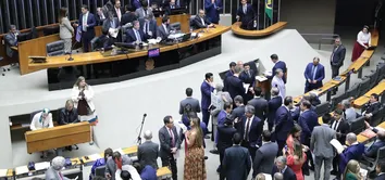 BANCADA EVANGÉLICA ADMITE ADIAR VOTAÇÃO DO PL DO ABORTO NA CÂMARA, DIZ SITE
