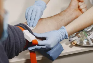 HEMOBA E FACULDADE DE SALVADOR REALIZAM MUTIRÃO DE DOAÇÃO DE SANGUE