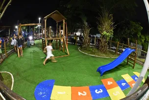 PREFEITURA ENTREGA CINCO PRAÇAS EM CAJAZEIRAS XI E CHEGA A 523 NOVOS EQUIPAMENTOS DESDE 2021