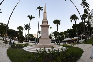 PRAÇA DA ACLAMAÇÃO É ENTREGUE RESTAURADA PELA PREFEITURA COM MONUMENTOS RECUPERADOS