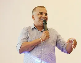 PREFEITO DE MUNICÍPIO BAIANO É DENUNCIADO POR PROMOÇÃO PESSOAL; SAIBA QUEM É