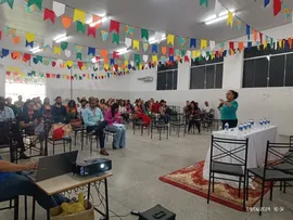 COMBATE AO ASSÉDIO E À VIOLÊNCIA CONTRA CRIANÇAS E ADOLESCENTES É TEMA DE DEBATE ENTRE EDUCADORES